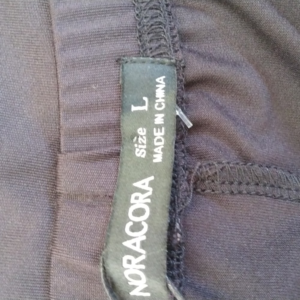 Noracora Black Pants. - Picture 7 of 9